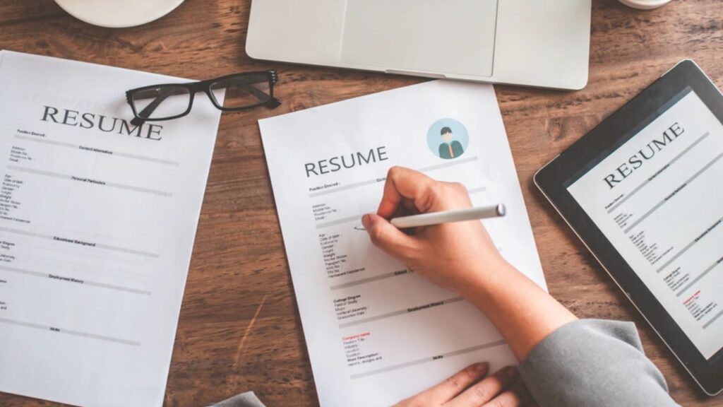 Top 10 Resume Writing Tips to Help You Get Hired in 2025 